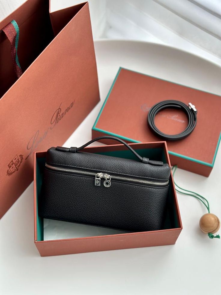 Loro Piana L19-L27  Bag