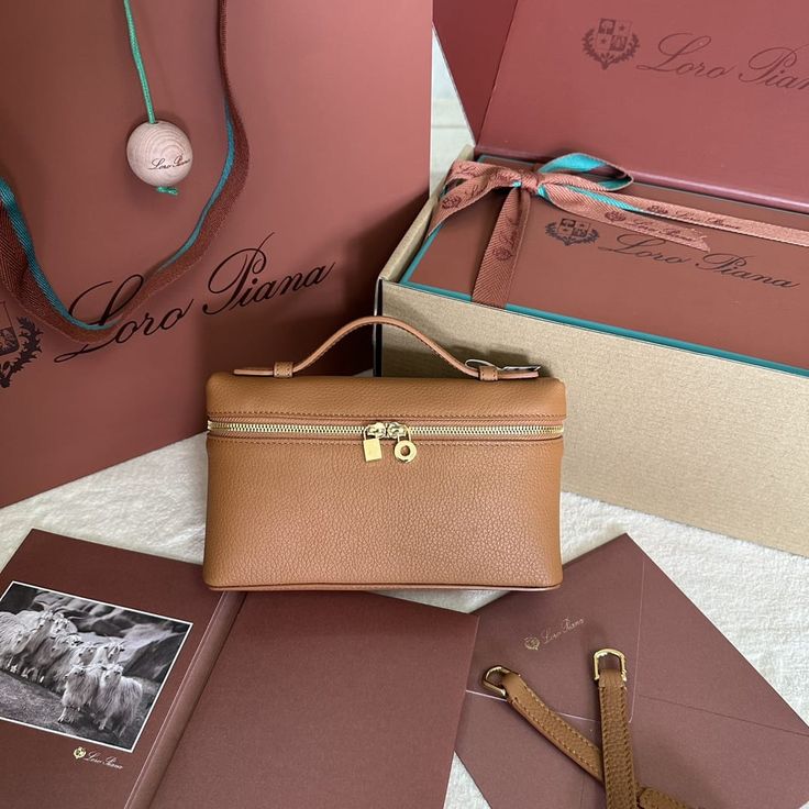 Loro Piana L19-L27  Bag