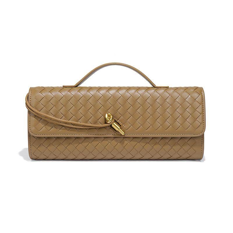 Bottega Veneta  Andiamo Clutch