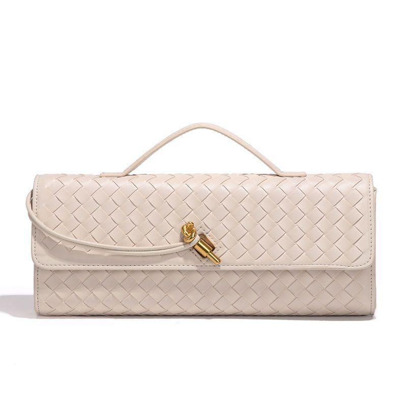 Bottega Veneta  Andiamo Clutch